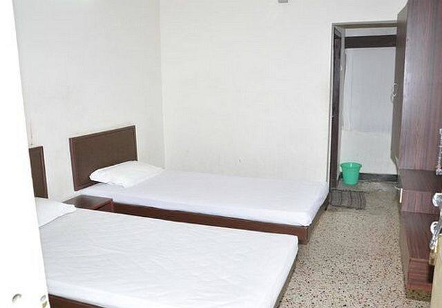 Hotel Mirza, Rajpura 4